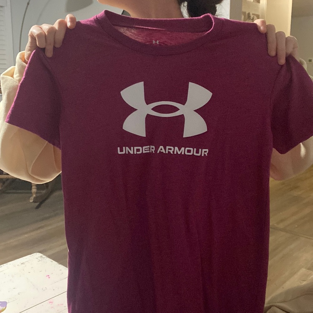 Under Armour Youth Small